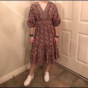 XS red floral puff sleeve midi dress